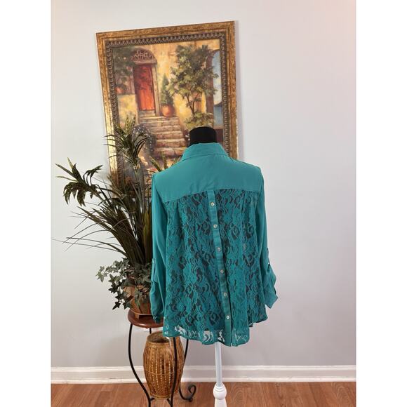 Tattoo Me Women Blouse 1X Button Up Roll Tab Sleeve Lace Bella Swan Twilight - Picture 5 of 11